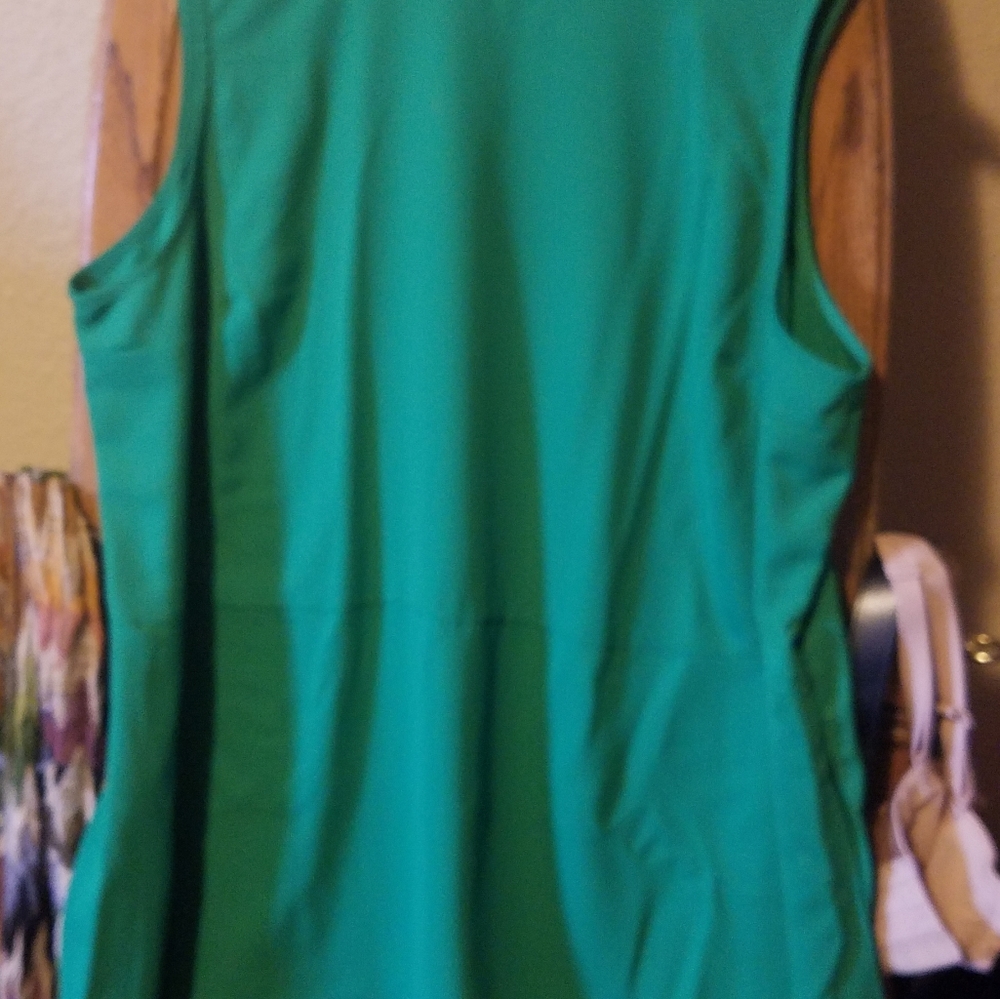 Nine West sleeveless blouse